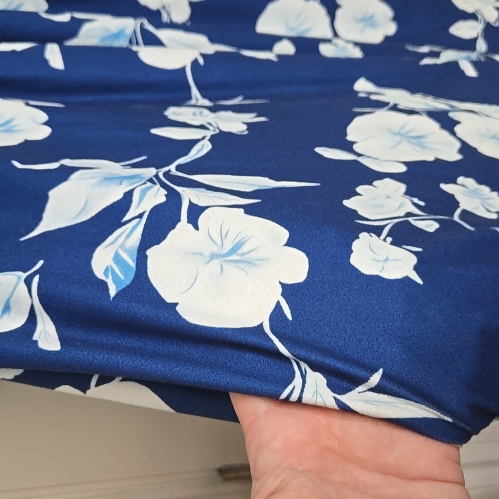 ☀️Best Show Floral Blue White Women's 5XL Short Night Gown - Picture 5 of 9
